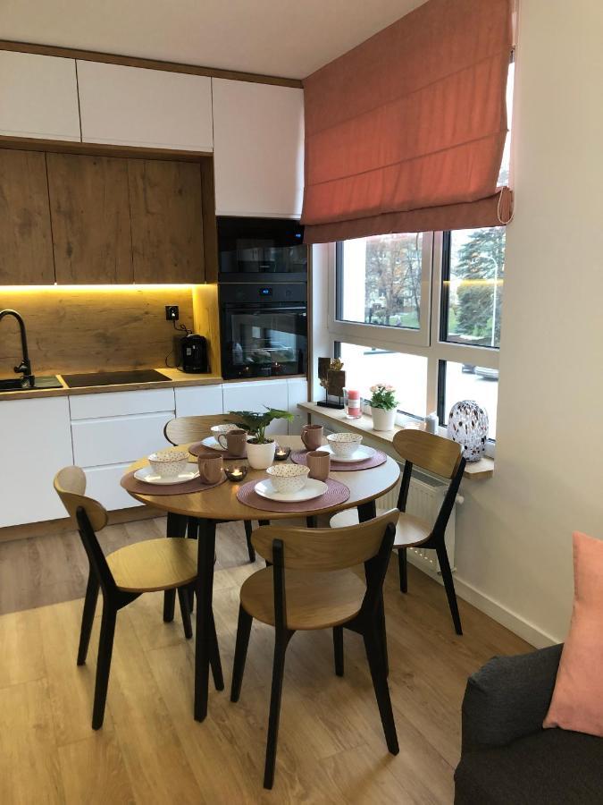 Apartament Pileckiego Nowy Dwor Mazowiecki Modlin Airport Eksteriør bilde