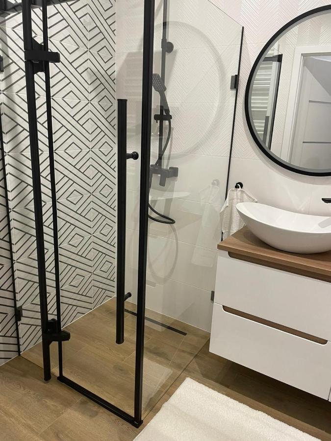 Apartament Pileckiego Nowy Dwor Mazowiecki Modlin Airport Eksteriør bilde