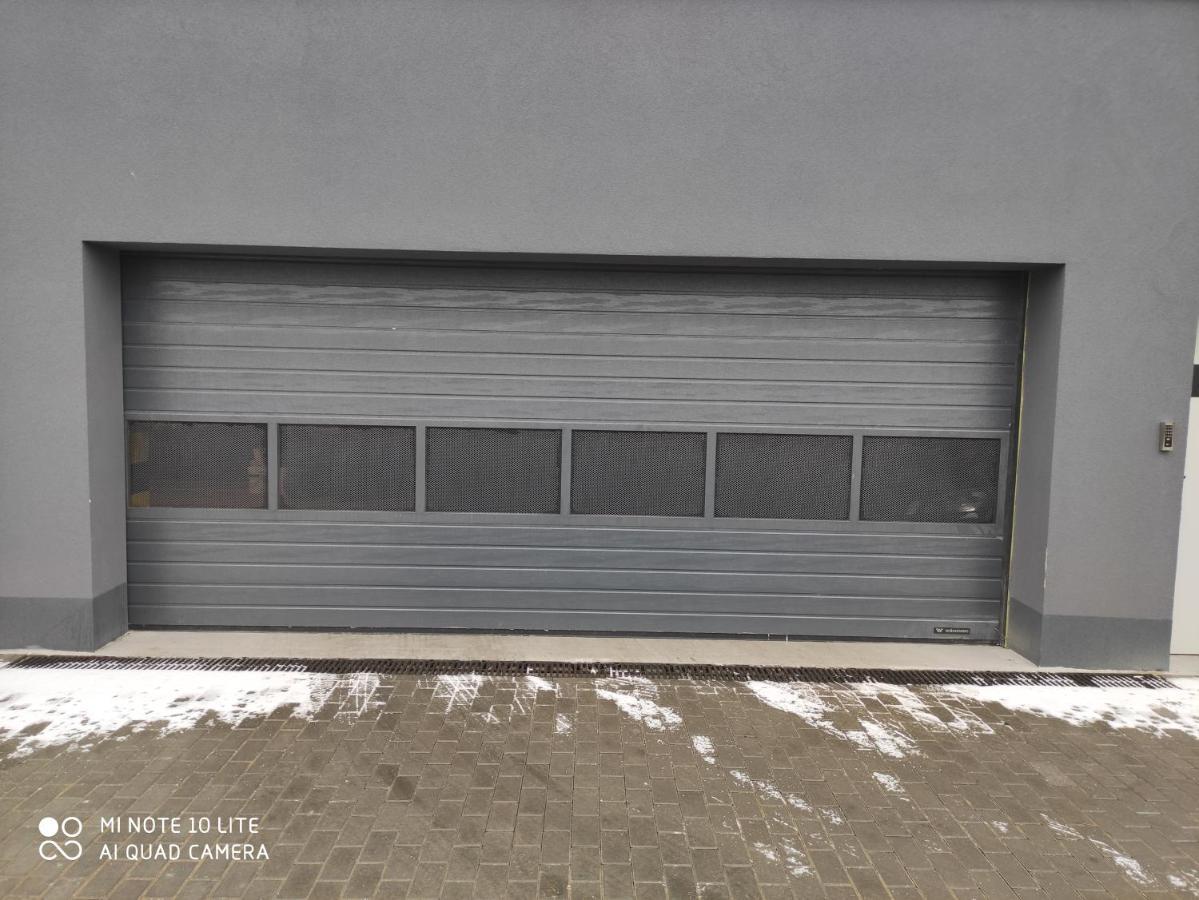 Apartament Pileckiego Nowy Dwor Mazowiecki Modlin Airport Eksteriør bilde